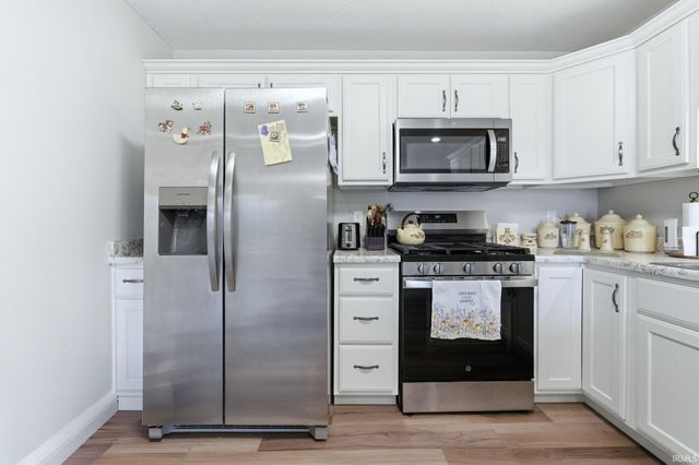 2361 Serenity Court, Auburn, IN 46706