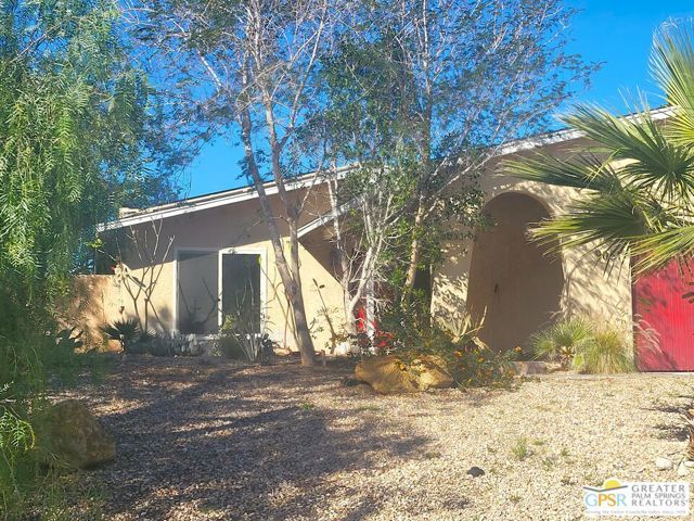 9051 Calle Del Diablo, Desert Hot Springs, CA 92240