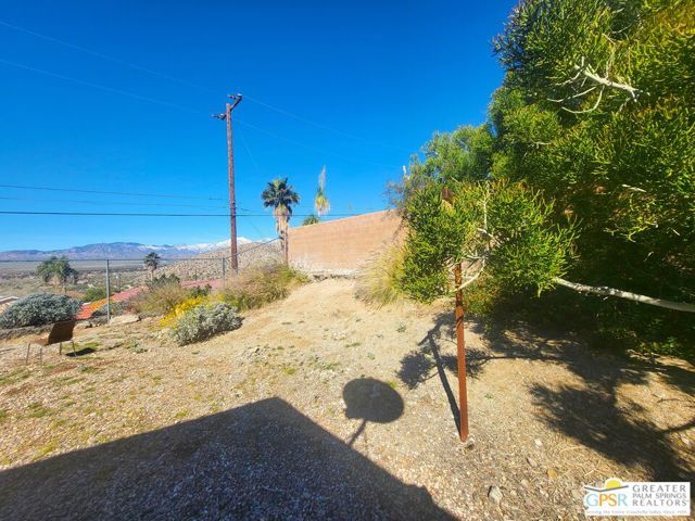 9051 Calle Del Diablo, Desert Hot Springs, CA 92240