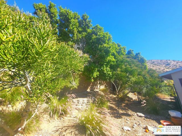 9051 Calle Del Diablo, Desert Hot Springs, CA 92240