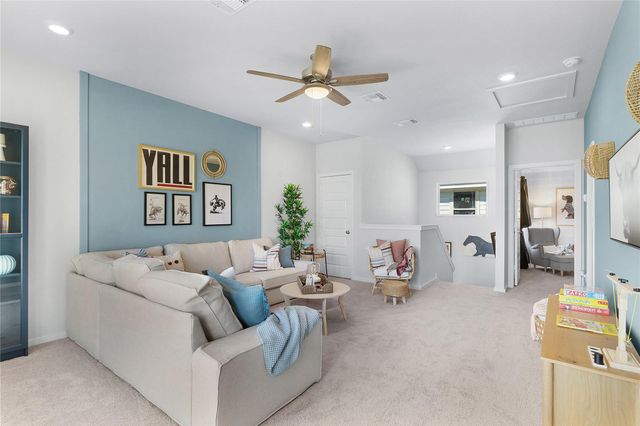 13717 Tucker Hedge PASS, Elgin, TX 78621