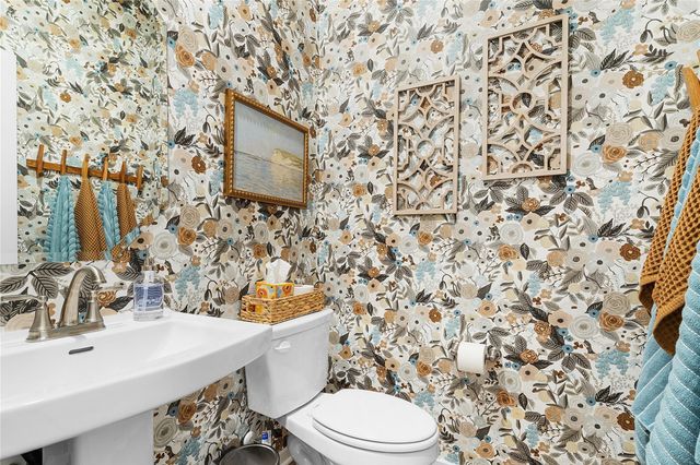 13717 Tucker Hedge PASS, Elgin, TX 78621