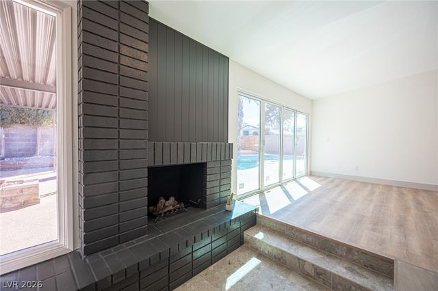 3915 East Reno Avenue, Las Vegas, NV 89120