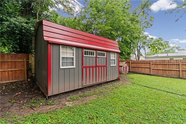 504 S Wellington Street, Richmond, MO 64085