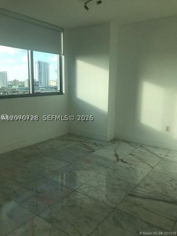92 SW 3rd St 1409, Miami, FL 33130