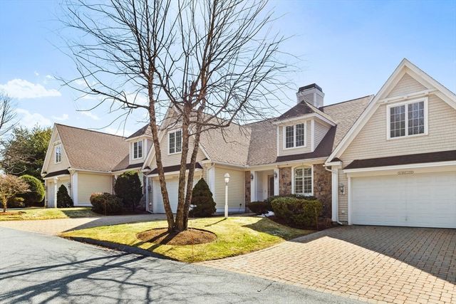 11 Swan Ln, Andover, MA 01810
