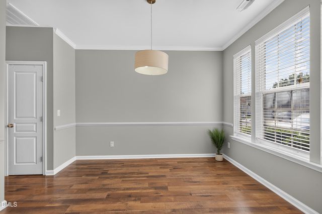 5316 Crescentview Parkway, Raleigh, NC 27606