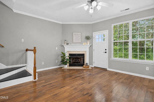 5316 Crescentview Parkway, Raleigh, NC 27606