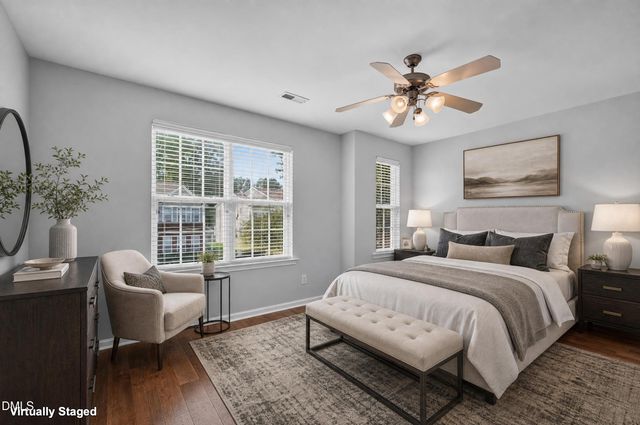 5316 Crescentview Parkway, Raleigh, NC 27606
