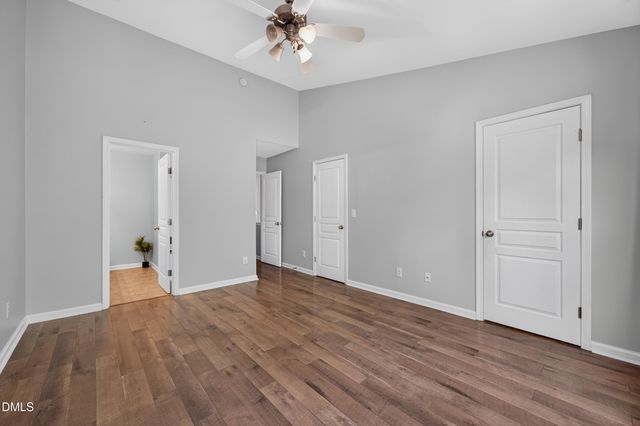 5316 Crescentview Parkway, Raleigh, NC 27606