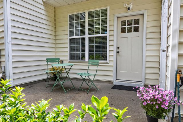 5316 Crescentview Parkway, Raleigh, NC 27606