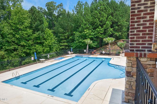 5316 Crescentview Parkway, Raleigh, NC 27606