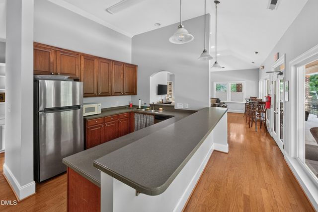 5316 Crescentview Parkway, Raleigh, NC 27606