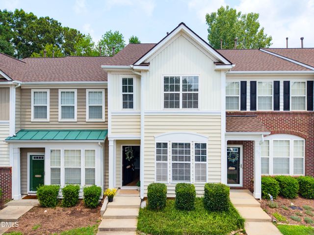 5316 Crescentview Parkway, Raleigh, NC 27606
