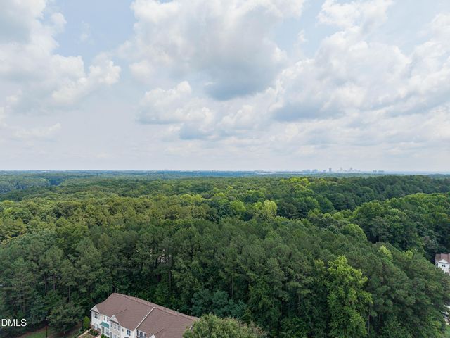 5316 Crescentview Parkway, Raleigh, NC 27606