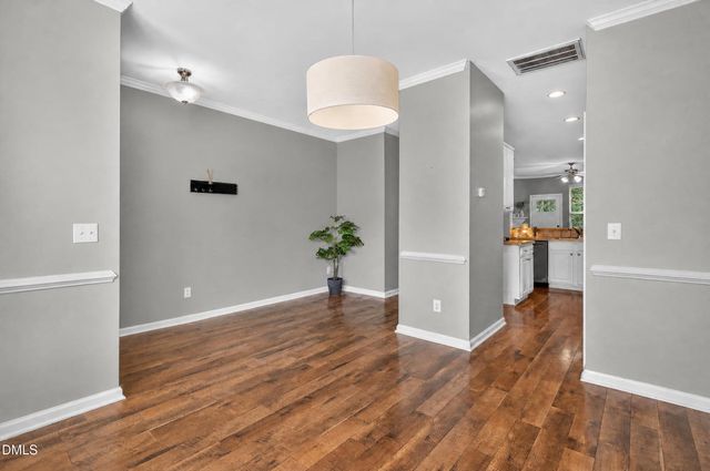 5316 Crescentview Parkway, Raleigh, NC 27606