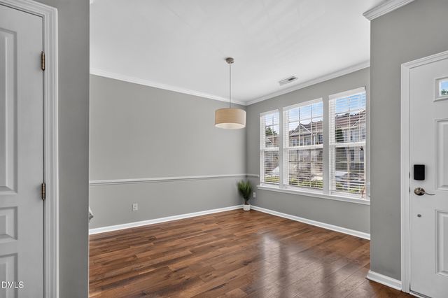 5316 Crescentview Parkway, Raleigh, NC 27606
