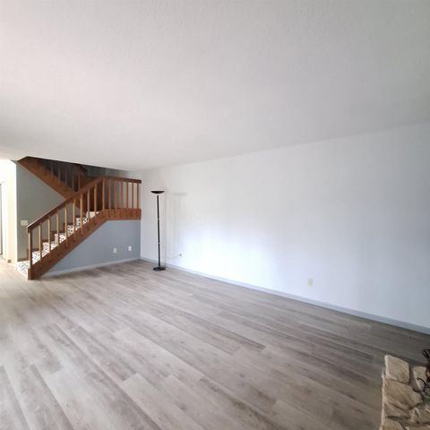 103 Saddle Ridge, Portage, WI 53901