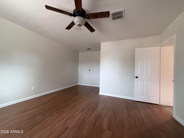 3822 W YUCCA Street, Phoenix, AZ 85029