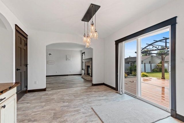 399 WATERVIEW ROAD, De Pere, WI 54115