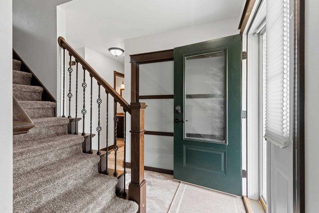 399 WATERVIEW ROAD, De Pere, WI 54115