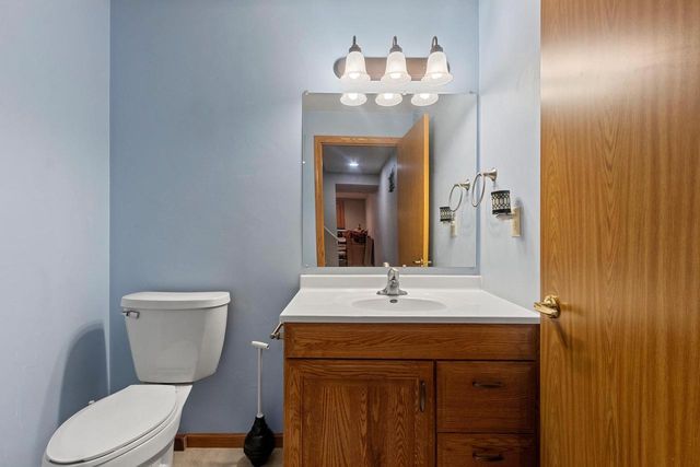 399 WATERVIEW ROAD, De Pere, WI 54115