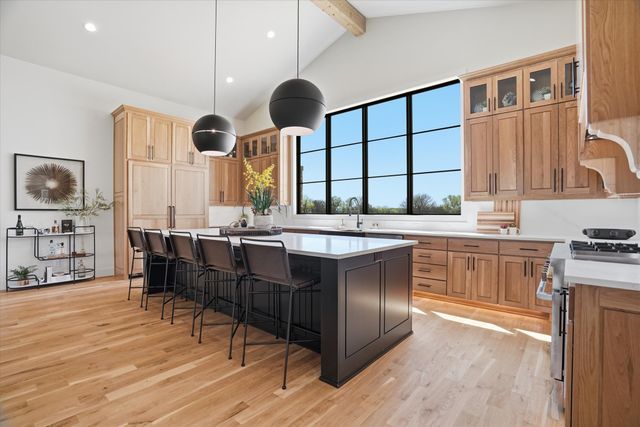 12 Crocket Valley Court, Strawn, TX 76475