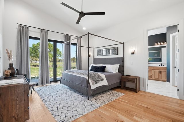 12 Crocket Valley Court, Strawn, TX 76475