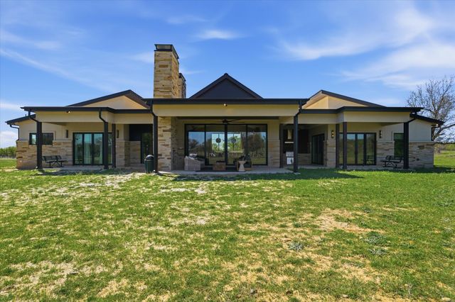 12 Crocket Valley Court, Strawn, TX 76475