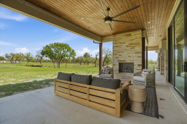 12 Crocket Valley Court, Strawn, TX 76475