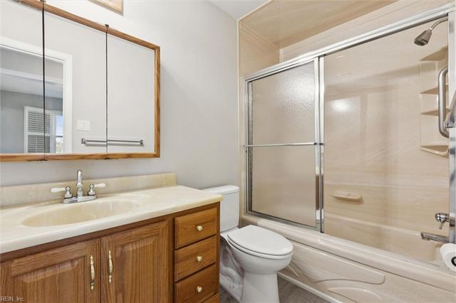 944 Adelphi RD, Virginia Beach, VA 23464