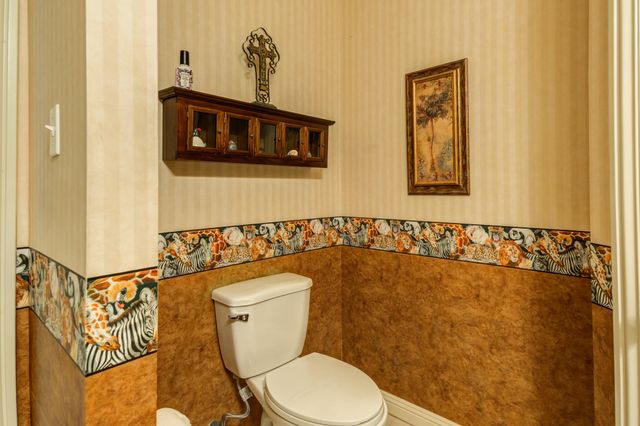 30 W Lakeshore Drive, Ransom Canyon, TX 79366