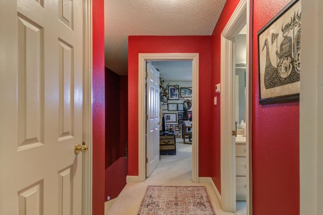 30 W Lakeshore Drive, Ransom Canyon, TX 79366