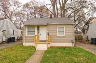 991 S Ballenger Highway, Flint, MI 48532