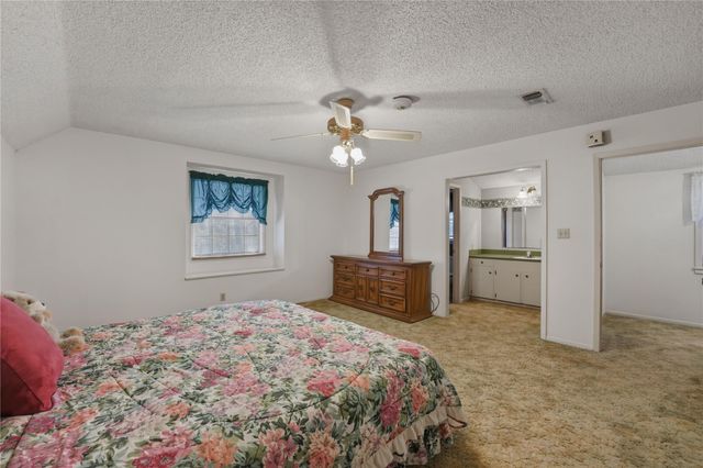 414 Giese Lane, La Grange, TX 78945