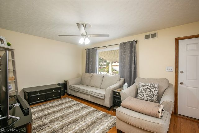 401 Moody Street, Akron, OH 44305