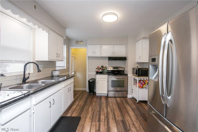 401 Moody Street, Akron, OH 44305