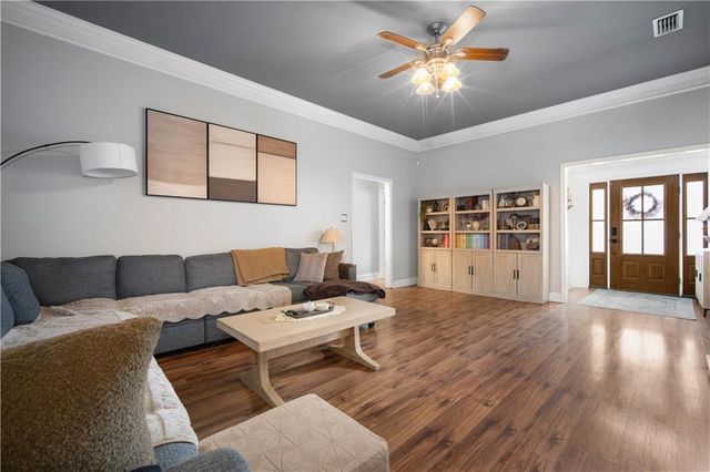 5513 Stratford Lane, Satsuma, AL 36572