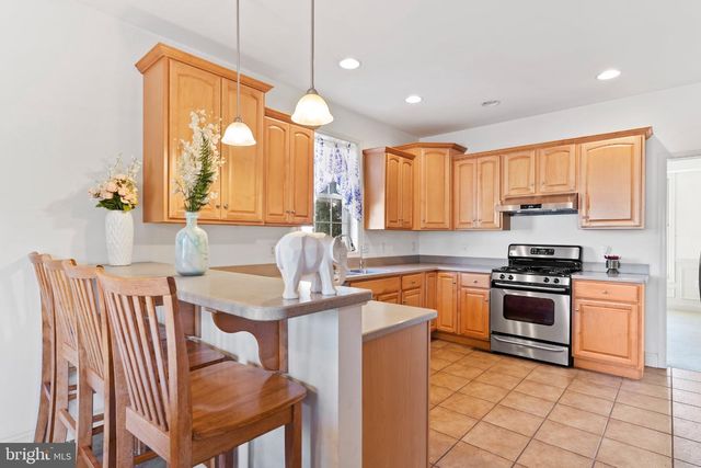 46 STONE RUN DR, Mechanicsburg, PA 17050