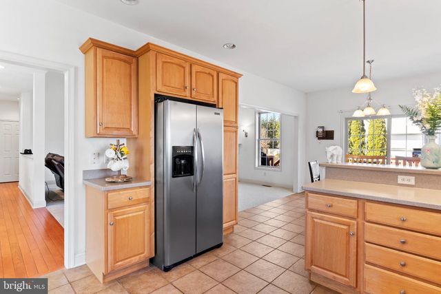 46 STONE RUN DR, Mechanicsburg, PA 17050