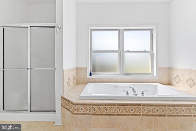 46 STONE RUN DR, Mechanicsburg, PA 17050
