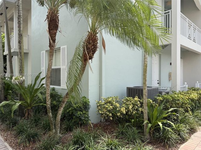 1333 SW 4th Ct 1333, Fort Lauderdale, FL 33312