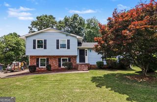 5913 Old Forrest Way, Douglasville, GA 30135