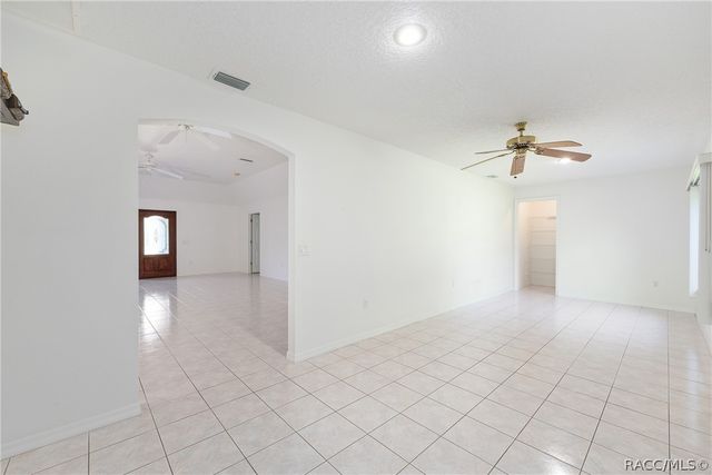 2657 E Hampshire Street, Inverness, FL 34453