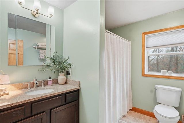 77 Bear Trap Road, Milton, VT 05468