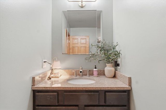 77 Bear Trap Road, Milton, VT 05468