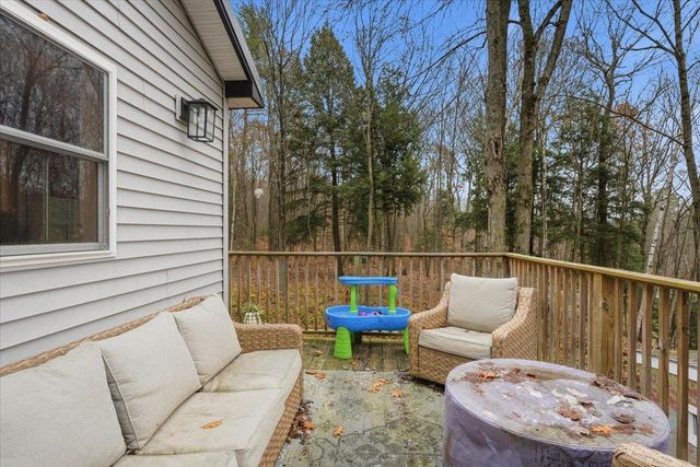 77 Bear Trap Road, Milton, VT 05468