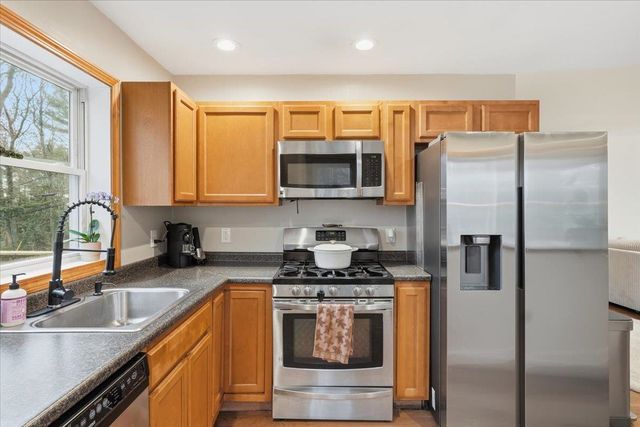 77 Bear Trap Road, Milton, VT 05468