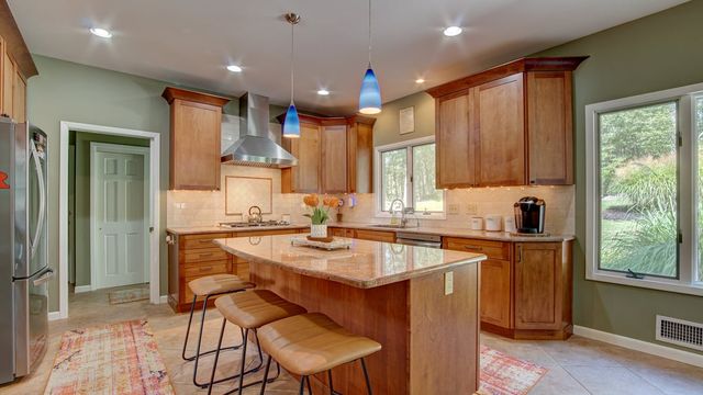 314 Sweetmans Lane, Millstone, NJ 08535