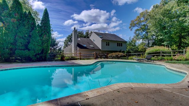 314 Sweetmans Lane, Millstone, NJ 08535